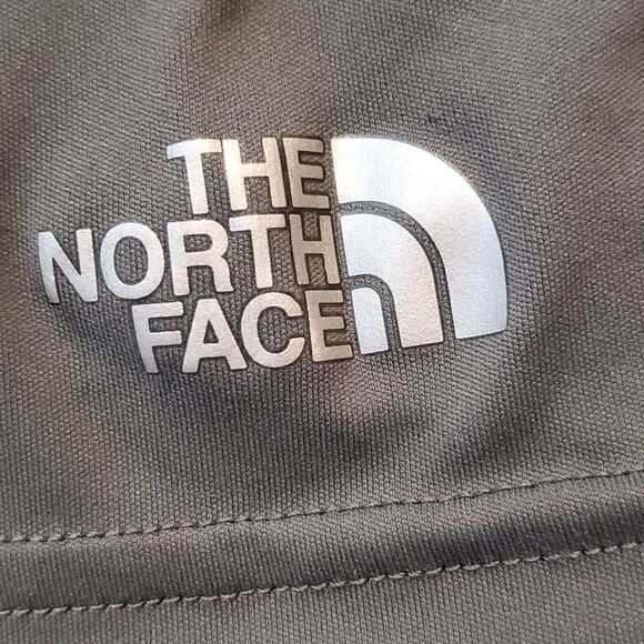 The North Face Gray T-Shirt - Picture 3 of 5